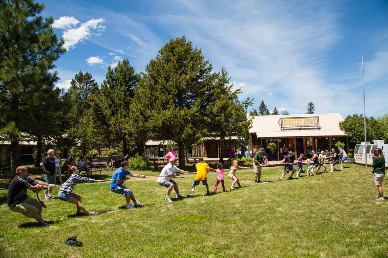 Bend-Sunriver Camping Resort Studio Cabin 6 Exterior foto